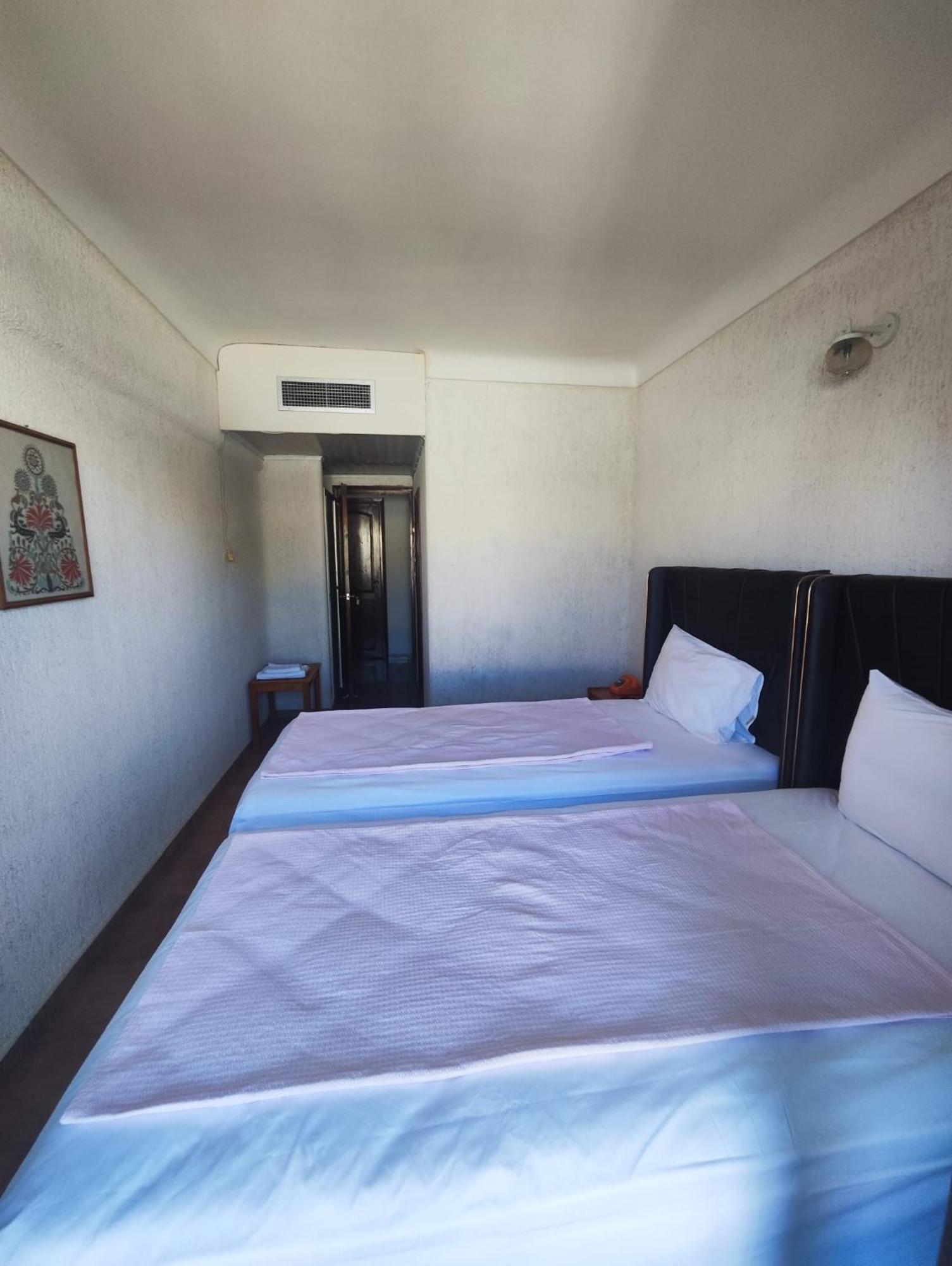 Hotel Ireon Beach Samos Town Exterior foto