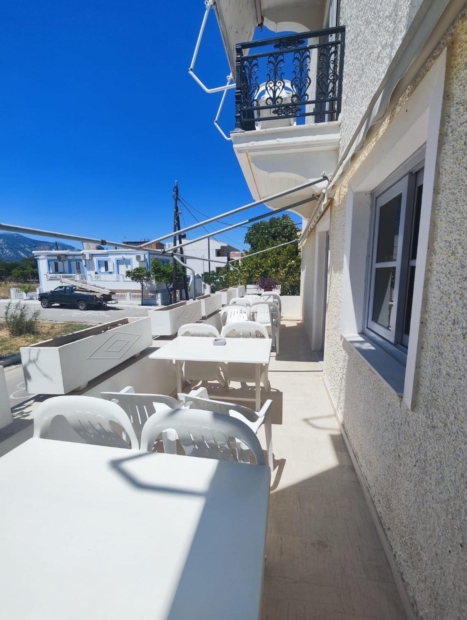 Hotel Ireon Beach Samos Town Exterior foto